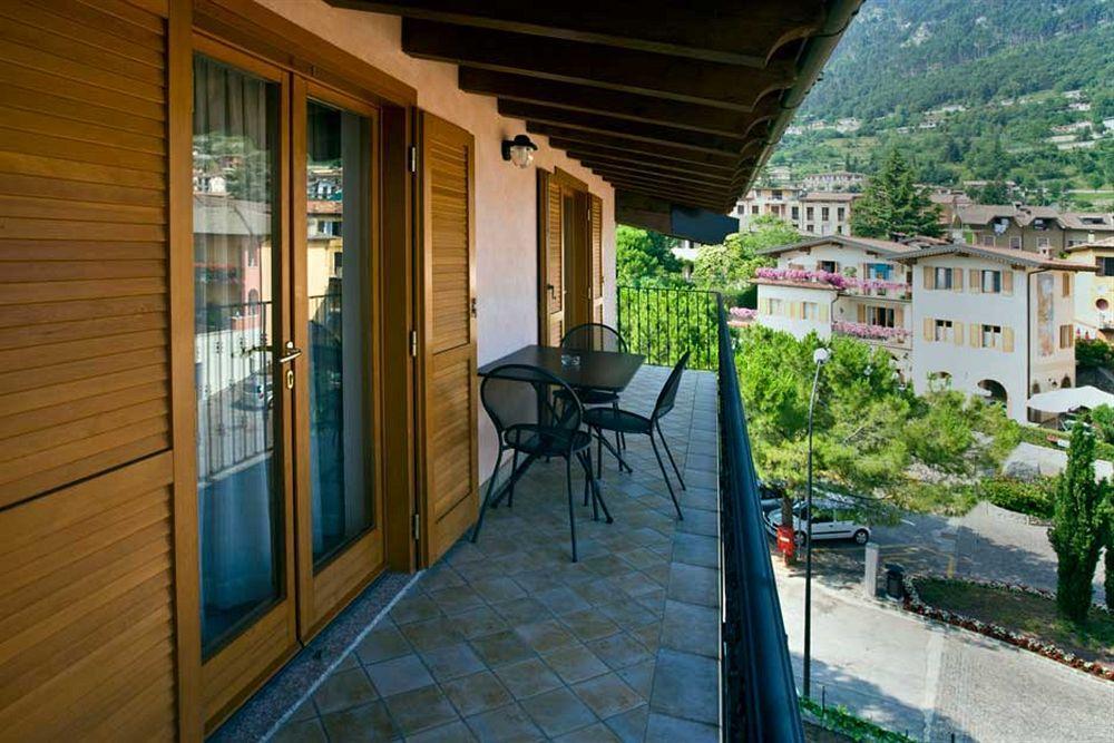Residence Casa Gardola, Gtsgroup Tignale Buitenkant foto